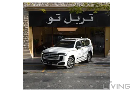 تويوتا لاند كروزر في إكس آر 2025